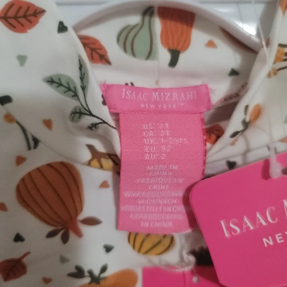 Isaac Mizrahi Pumpkin Print Baby Outfit - Picture 4 of 6